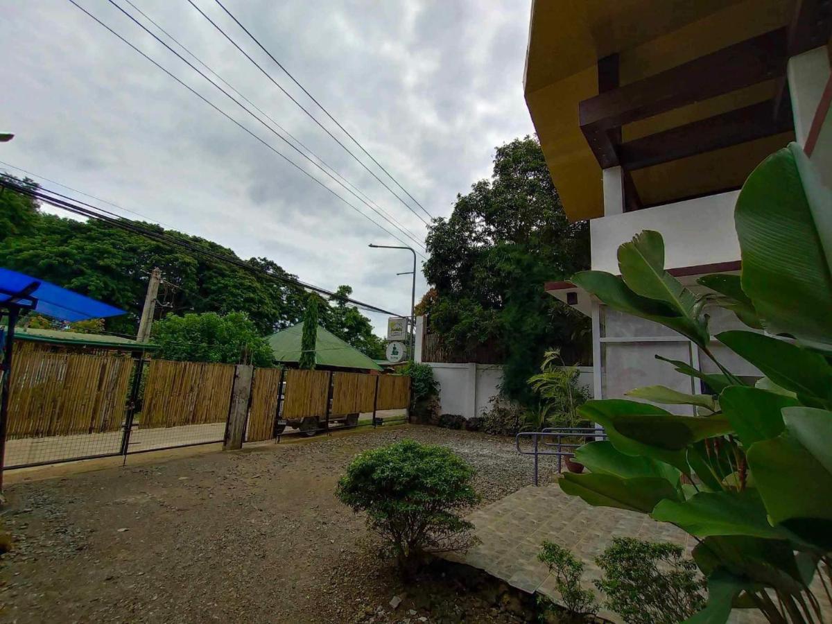 Frachette'S Bed & Breakfast Puerto Princesa Екстер'єр фото